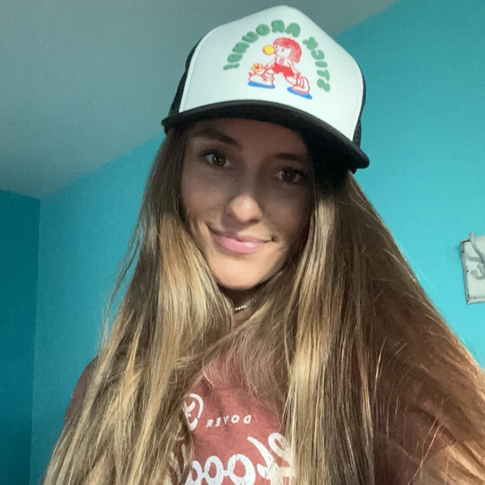 Meet your Posher, Elizabeth